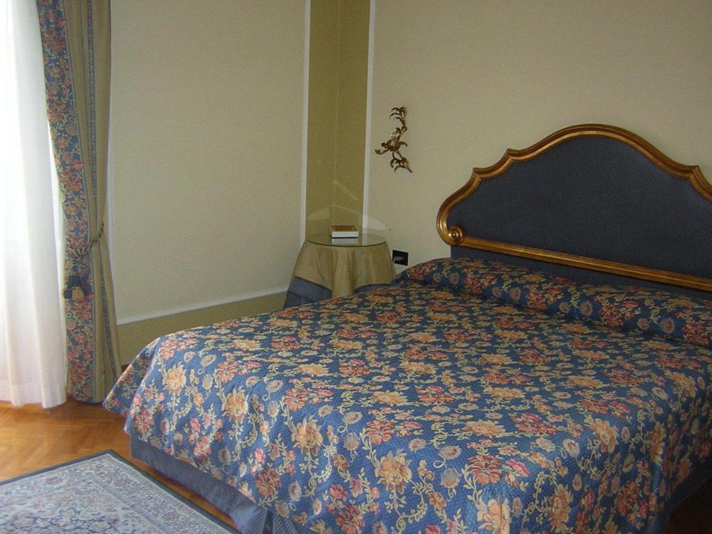 Park Hotel Villa Potenziani Ριέτι Δωμάτιο φωτογραφία